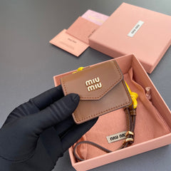 MICRO BAG 7 IN TAWNY BROWN SMOOTH LAMBSKIN YELLOW STRAP