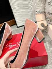 BELLE VIVIER PUMPS IN CANTALOUPE VELVET