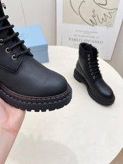 PRADA 25S LACE UP BOOTS BLACK CALFSKIN