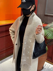 LV SCARF 180 CM IN CASHMERE 730568