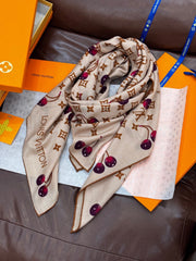 LV SCARF 140 CM IN WOOL MIX SILK 737263