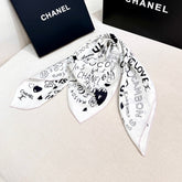 CHANEL 25S SCARF 90 IN SILK 730660