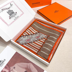 HERMES 25S SCARF 90 IN SILK 735856