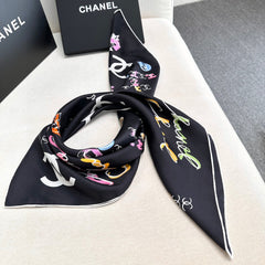 CHANEL 25S SCARF 90 IN SILK 735829
