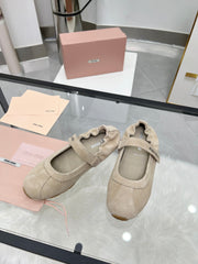RUCHES NAPPA BALLERINAS IN BEIGE SUEDE