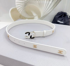 CC BELT 30 MM WHITE CALFSKIN GOLD HARDWARE WITH WHITE MIX BLACK LOGO