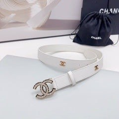 CC 30MM BELT IN WHITE SMOOTH CALFSKIN METAL LOGO GOLD HARDWARE