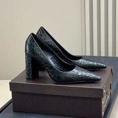 ALAIA 25S POINTY TOE PUMPS 90MM IN BLACK CALFSKIN