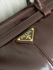 PRADA 25S BONNIE EXTRA-LARGE 42 IN DARK BROWN GLOSSY CALFSKIN GOLD HARDWARE