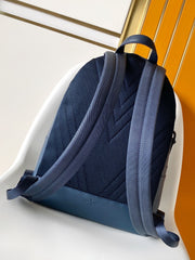 LV 25S TAKEOFF BACKPACK 43 IN ATLANTIC BLUE CALFSKIN