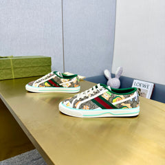 GG TENNIS 1977 TRAINER CANVAS WITH ANIMALS MOTIF