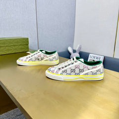 GG TENNIS 1977 TRAINER LIGHT GRAY CANVAS WITH YELLOW TRIM