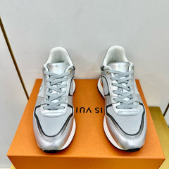 NEO RUN AWAY SNEAKER IN SILVER CALFSKIN