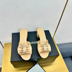 BOWKNOT RHINESTONES MID HEEL MULE IN FLAX YELLOW CALFSKIN