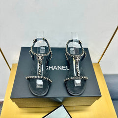 CC SANDAL 25S IN BLACK CALFSKIN WITH GOLD HARDWARE