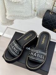 THICK SOLE WEDGE SLIPPERS IN BLACK MIX WHITE CALFSKIN