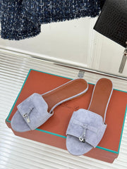 FLAT SANDALS IN GREY SUEDE AND LAMBSKIN