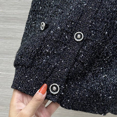 CHANEL SLEEVELESS TOP STYLE 74