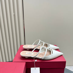 ROCKSTUD WISPY WHITE CALFSKIN MULE 20MM