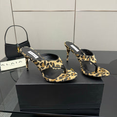 ALAIA HEELED THONG 25S IN LEOPARD PONY HAIR LEATHER