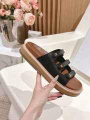 TRIOMPHE SANDALS IN BLACK CALFSKIN