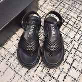 THICK-SOLED THONG SANDAL IN BLACK LAMBSKIN