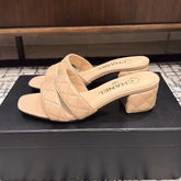 MID HEEL MULES IN MACAROON BEIGE SHEEPSKIN