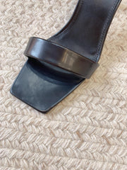HIGH MULES WITH SQUARE TOE IN BLACK SMOOTH CALFSKIN