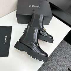 CHANEL 25S SHORT BOOTS IN BLACK CALFSKIN AND CANVAS