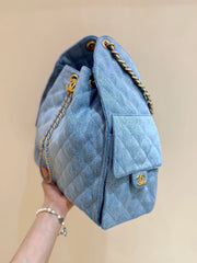 CC 25 HANDBAG 40 IN BLUE DENIM GOLD HARDWARE