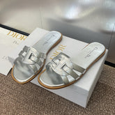 D-CLUB SLIDE SANDAL 25S IN SILVER GLOSSY CALFSKIN