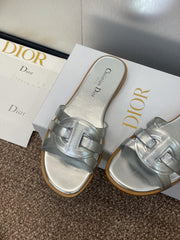 D-CLUB SLIDE SANDAL 25S IN SILVER GLOSSY CALFSKIN