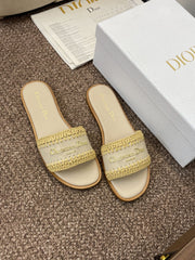 DIOR 25S D-LANE SLIDE LIGHT BEIGE CALFSKIN AND YELLOW BRAIDED RAFFIA
