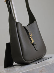 YSL 25S LE 5 À 7 BAG 16 IN LIGHT MUSK GRAINED CALFSKIN GOLD HARDWARE