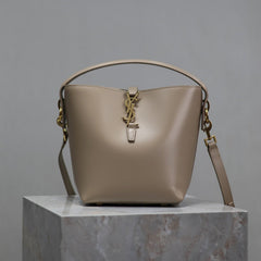 YSL 25S LE 37 BUCKET 20 IN BEIGE CALFSKIN GOLD HARDWARE