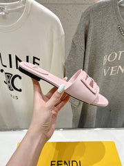 FENDI BAGUETTE SLIDES IN LIGHT PINK LAMBSKIN