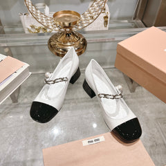 MARY JANE SANDAL CAP TOE WHITE SHEEPSKIN - MID HEEL