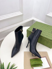 SIGNORIA SHORT BOOTS 10.5CM IN BLACK CALFSKIN