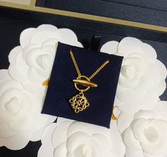 ANAGRAM PEDANT GOLD NECKLACE