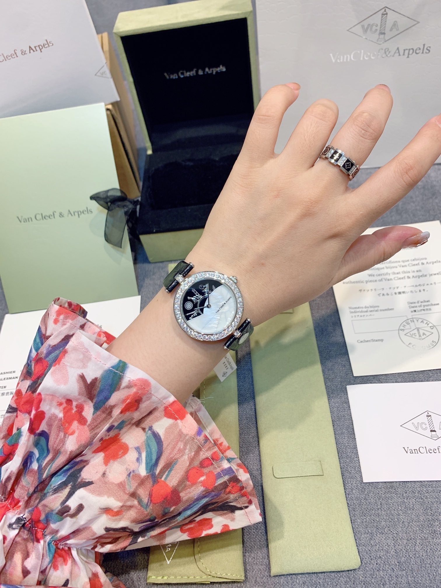 LADY ARPELS WATCHS PINK GOLD DIAMOND PAVED