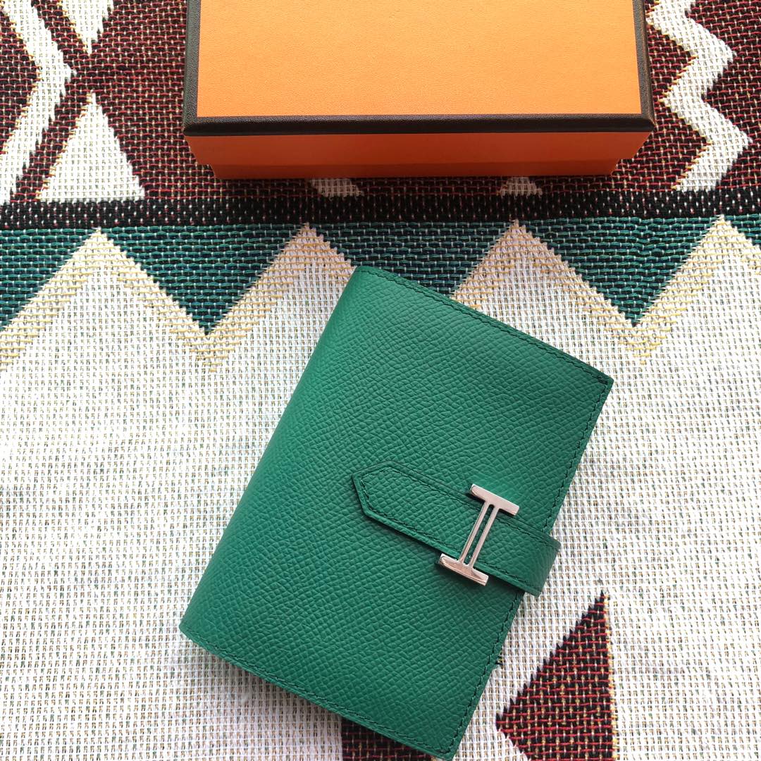 1560391137_2337818123_1.jpg