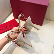 VLOGO SIGNATURE PALE PINK CALFSKIN HIGH SLINGBACK PUMP 7 CM WITH GOLD LOGO