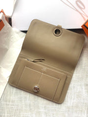 HM Dogon Wallet 20 KHAKI Togo Shw