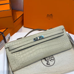 KELLY CUT 31 IN PEARL GRAY ALLIGATOR LEATHER WITH SILVER HARDWARE