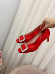 TROMPETTE PUMPS IN RED SILK CRYSTAL BUCKLE