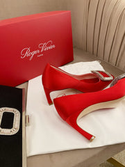 TROMPETTE PUMPS IN RED SILK CRYSTAL BUCKLE