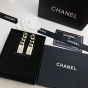 CHANEL 26S DOUBLE C LOGO CHAIN LINK RECTANGULAR PAVE CRYSTAL DROP EARRINGS IN GOLD METAL 631078