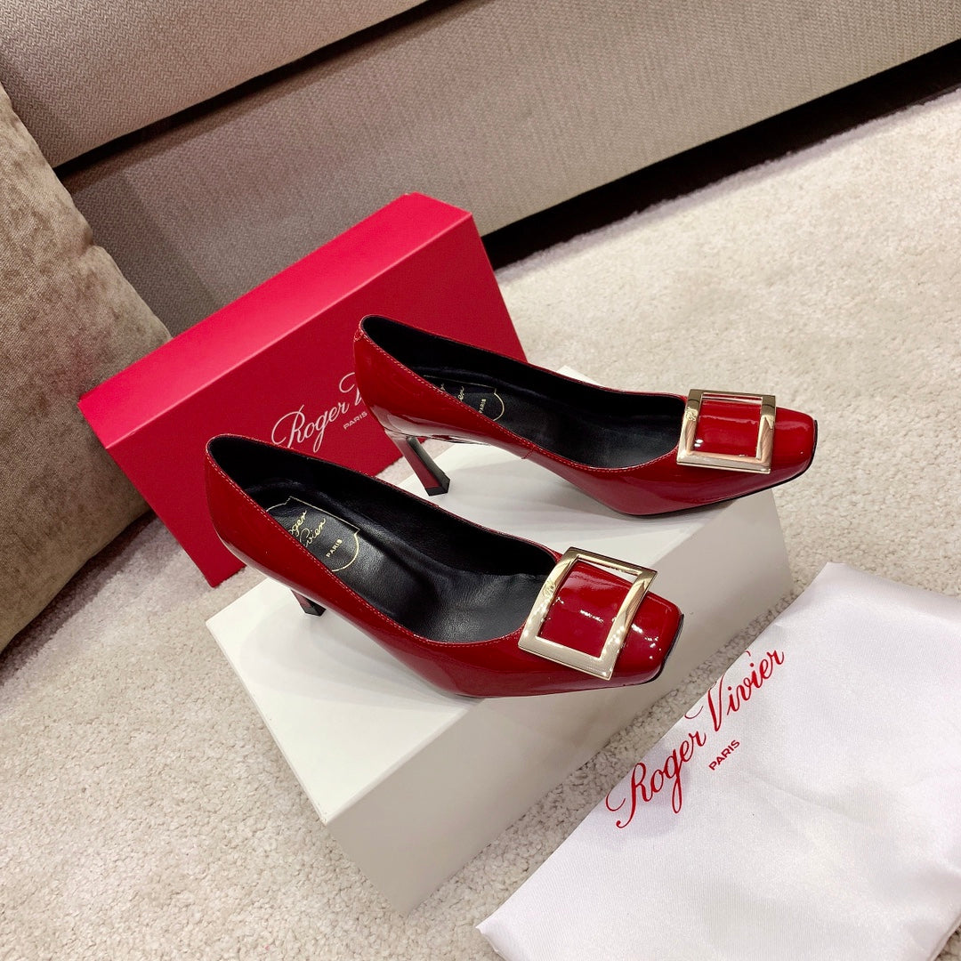 BELLE VIVIER PUMPS IN RED GLOSSY CALFSKIN GOLD BUCKLE
