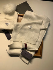 SET SCARF AND HAT IN WHITE WOOL AND RABBIT FUR 416368