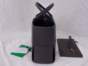SMALL ARCO TOTE 30 IN MORTAR PURPLE LAMBSKIN